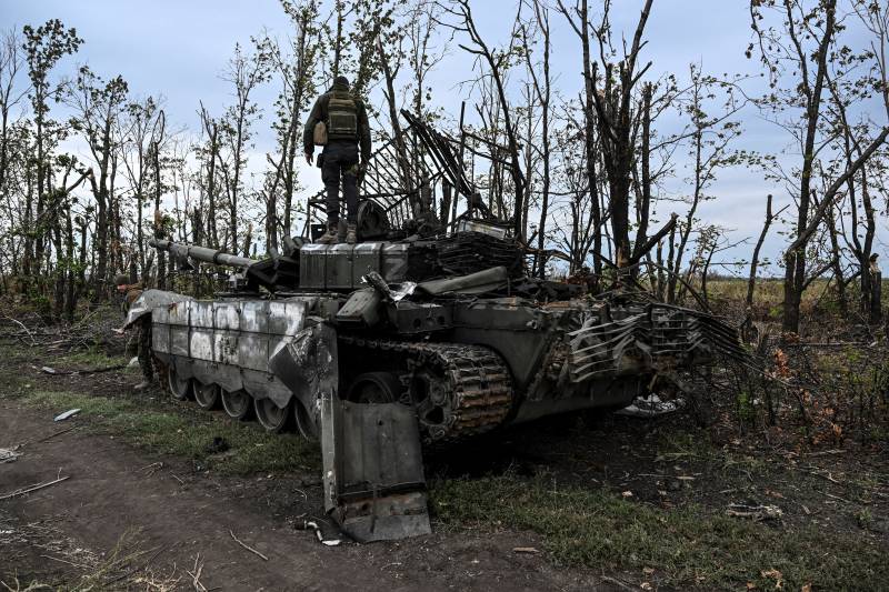 Ukraine recaptures more ground as Russia strikes back