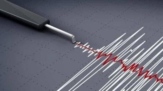 Powerful quake strikes eastern Taiwan