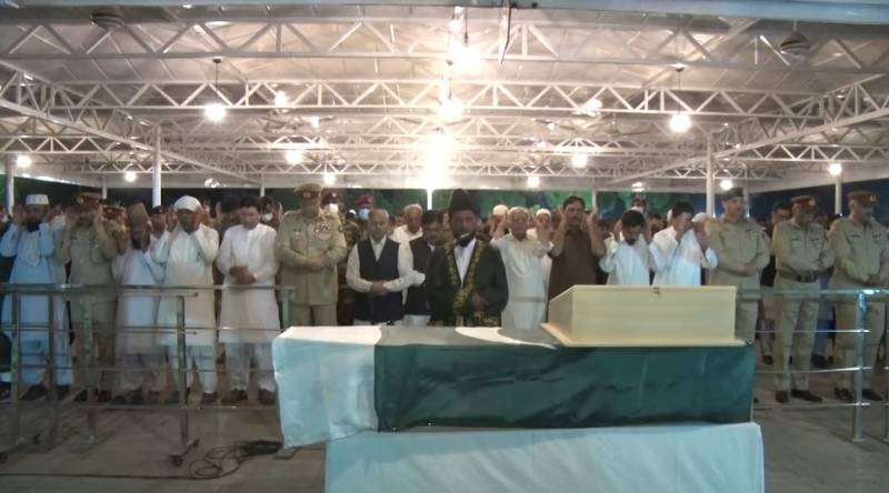 Maj Muneeb's funeral offered in Army Graveyard Rawalpindi