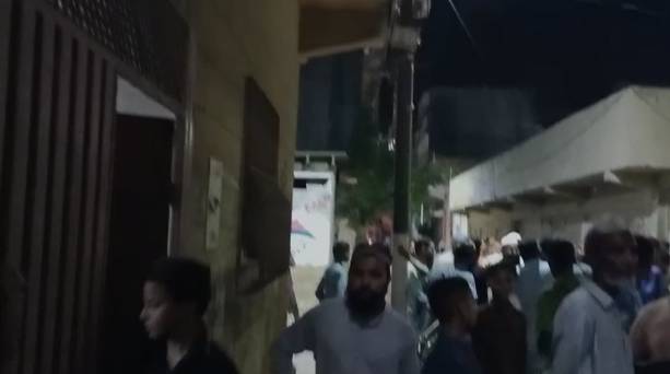 Robbery outside MQM MPA’s house in Karachi 