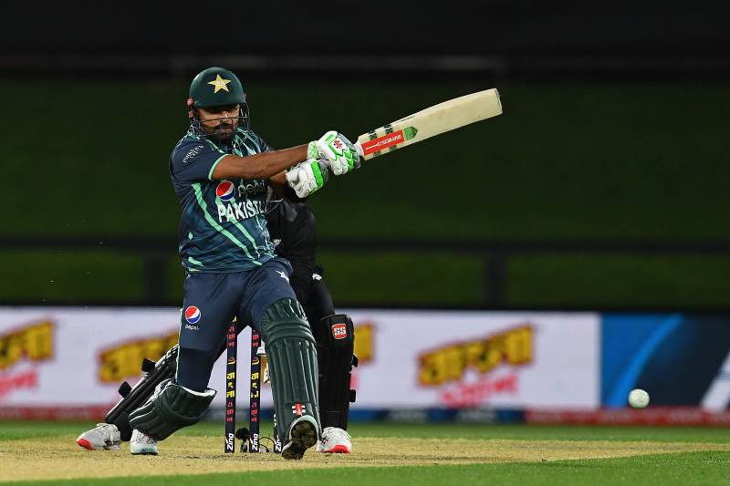 Babar powers Pakistan thrash New Zealand by 6 wickets in second T20 match