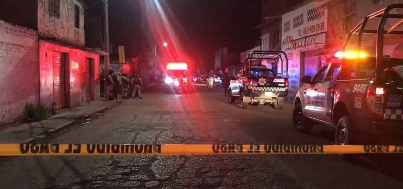 Gun attack on central Mexico bar kills 12