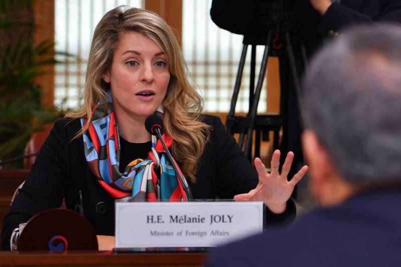 Canada sanctions Russian journalists, actors