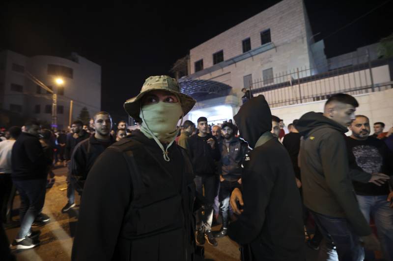 Mass funerals after Israeli raids on West Bank militants kill six