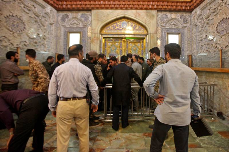 Pakistan strongly condemns deadly terrorist attack at Iran shrine