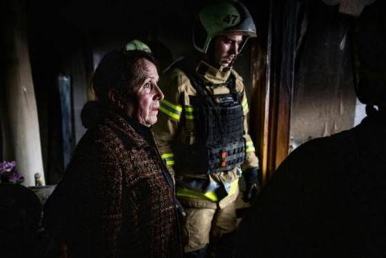 Rare trip for bread saves retiree's life in Ukraine