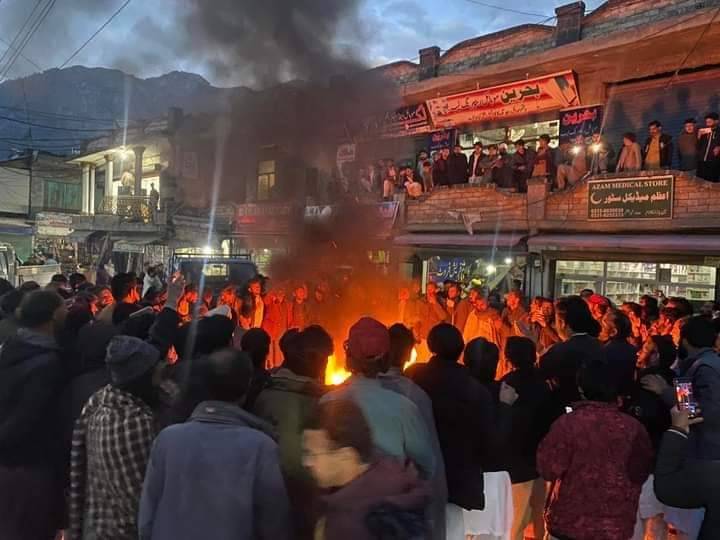 Attack on Imran Khan: Protests erupt countrywide 