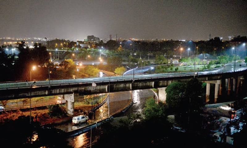 Heavy first winter rain lashes Rawalpindi and Islamabad