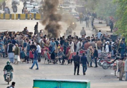 Murree Road blocked as PTI’s protest paralyses Rawalpindi