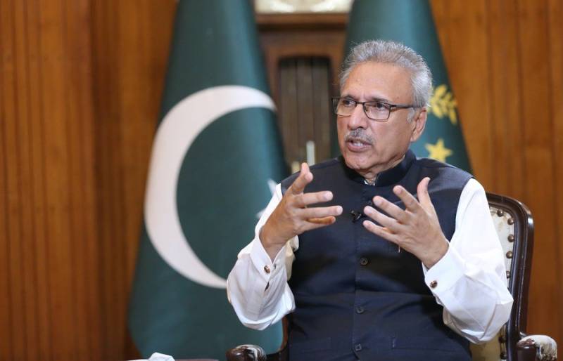 No harm in appointing COAS through consultation: President Alvi