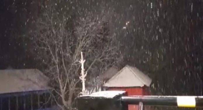Rain, snowfall bring down temperature 