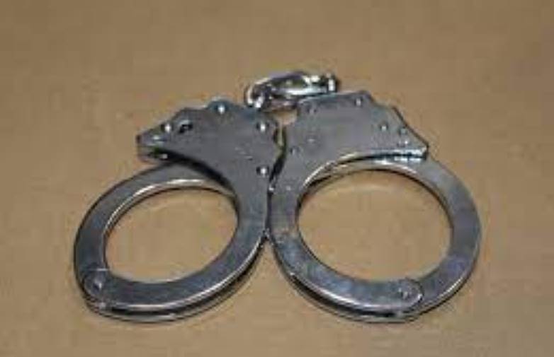 Robber killed in exchange of firing with guard in Karachi 