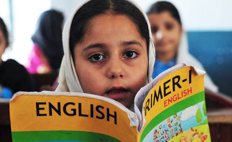 152 KP schools still unregistered for free text books