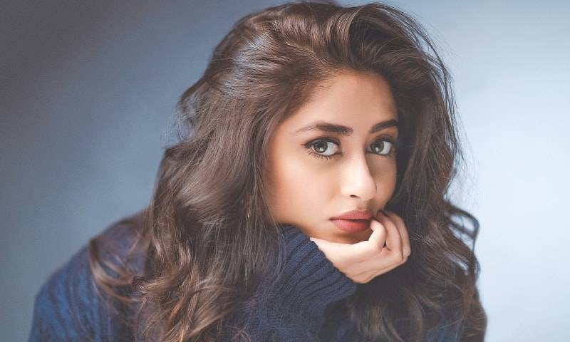 Sajal Aly falls for Shah Rukh Khan’s smile