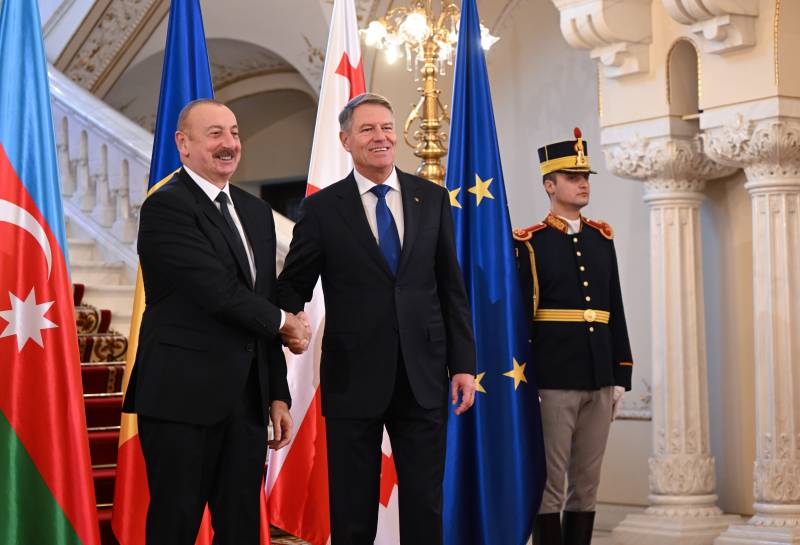 EU, Azerbaijan launch Black Sea electricity link