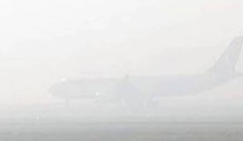 Fog throws Lahore air traffic out of gear 