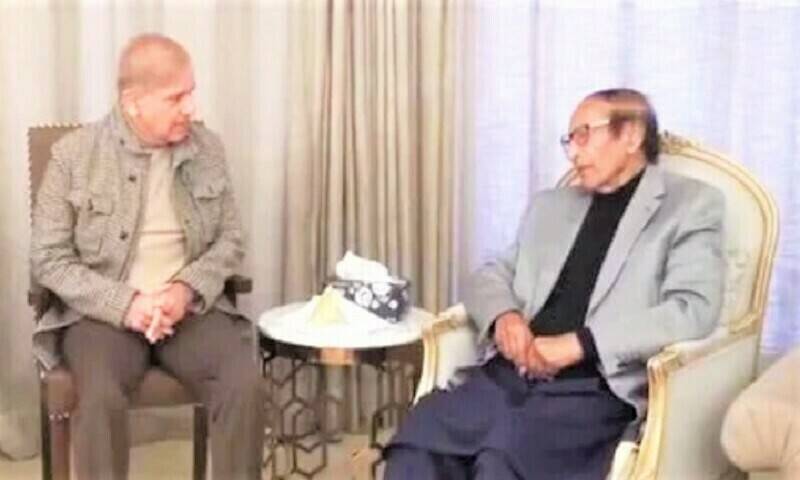 PM Shehbaz calls on Shujaat, discusses political situation in Punjab