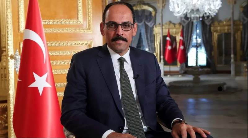 Erdogan aide blames Paris unrest after shooting on PKK