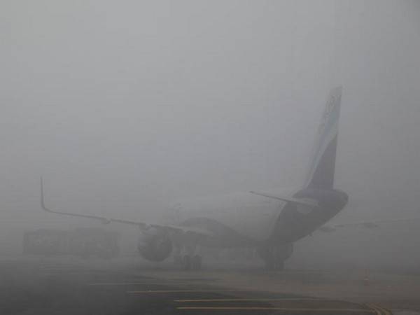Heavy fog covers Lahore, airport closed, flights cancelled