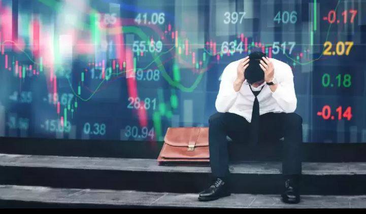 World economy faces more pain in 2023 after a gloomy year