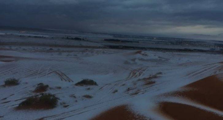 Snow falling in Saudi Arabia 