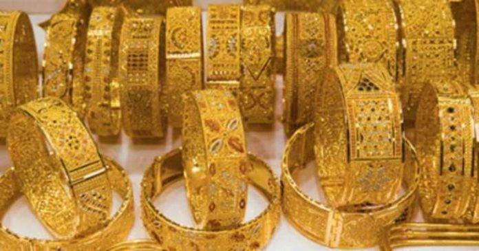 Gold price in Pakistan becomes Rs6,500 more than Dubai rates