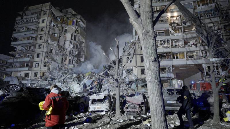 Ukraine missile toll rises to 40 as Russia denies attack