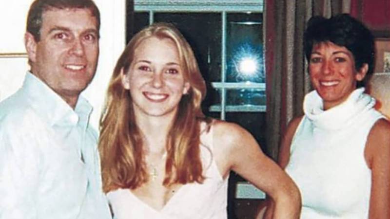Ghislaine Maxwell claims photo of Prince Andrew with abuse accuser 'fake'