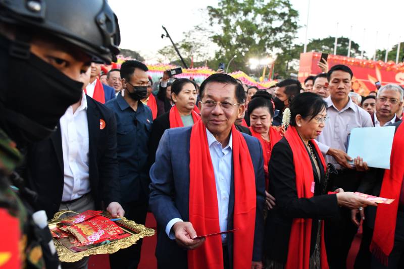 Myanmar's military chief Min Aung Hlaing (C) attends a ceremony on the eve of the Lunar New Year, in Yangon. AFP