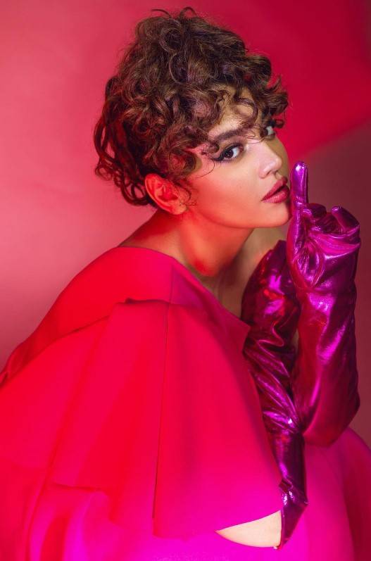 Zara Noor Abbas channeled Marilyn Monroe look in latest ‘Rooh Afza’ pictures