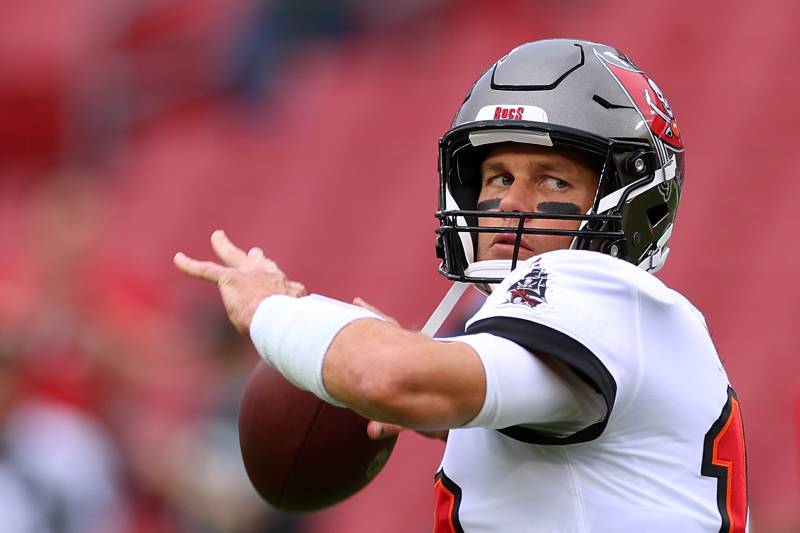 NFL superstar Brady announces 'retiring for good'