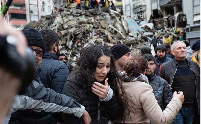 Silent phones, freezing rain and anguish in Turkey quake