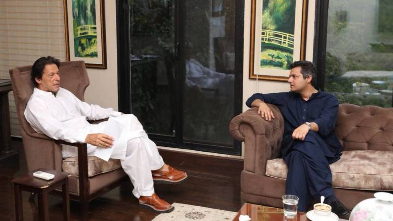 NA-126 Lahore: Imran Khan issues PTI ticket to Hammad Azhar
