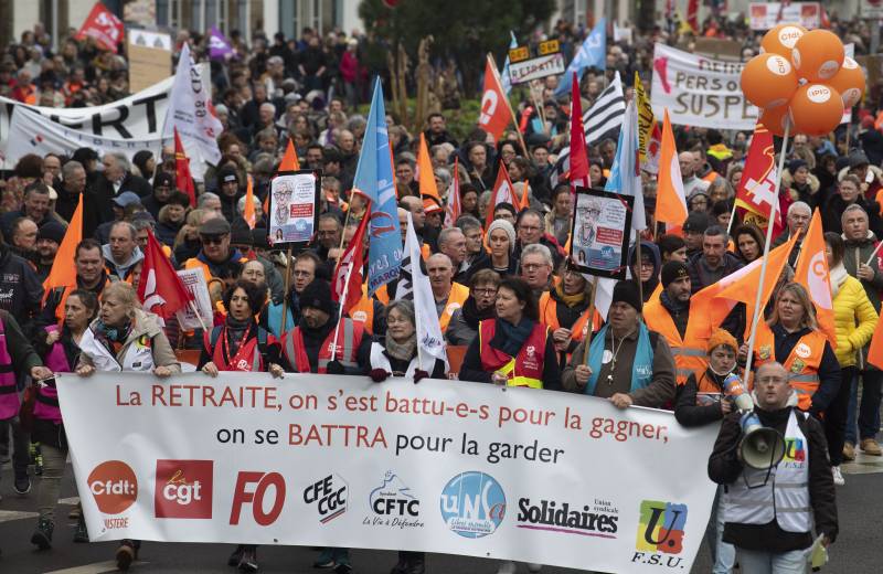 French pensions strikes slow before March showdown