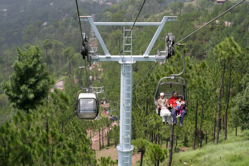 Ticket price of chairlifts in Murree, Patriota increased by Rs200 to Rs1,200