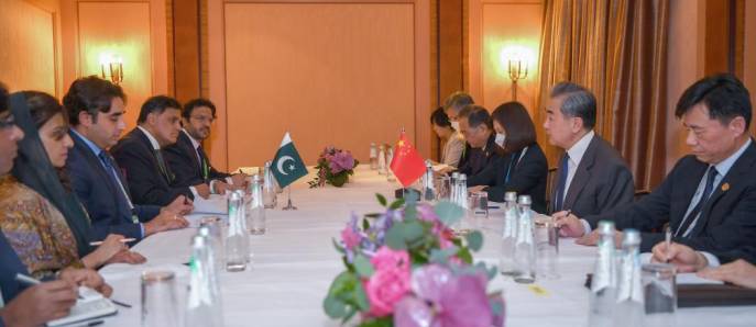 China ready to aid Pakistan to overcome its difficulties