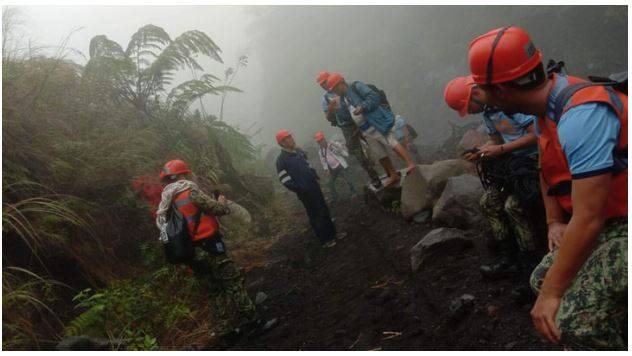 Search and rescue teams from Albay look for the missing Cessna 340 plane at barangays Quirangay and Anoling.