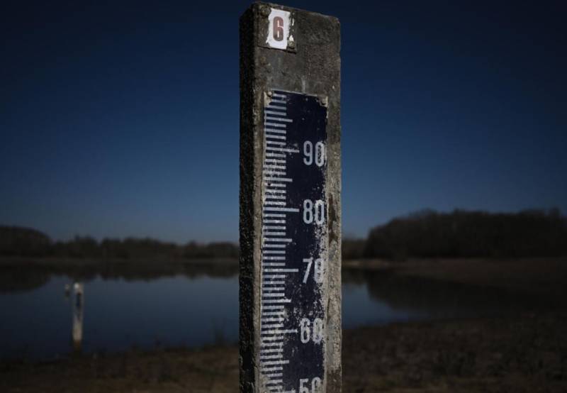 France matches dry spell record of 31 days without rain