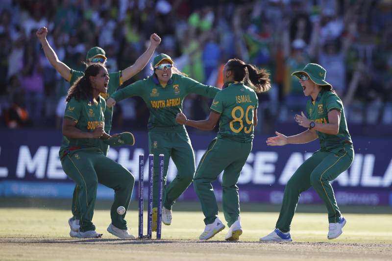 Brits, Khaka lead stunning South Africa into Women's T20 World Cup final