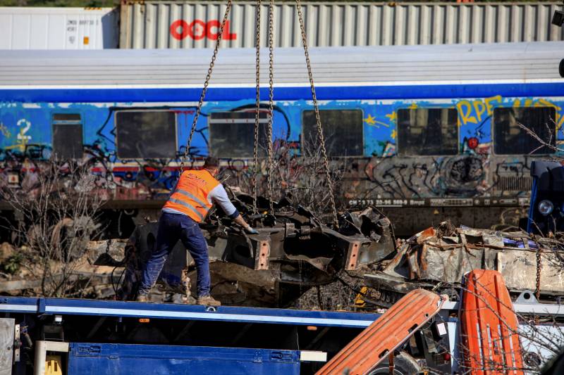 Anger boils in Greece over train disaster