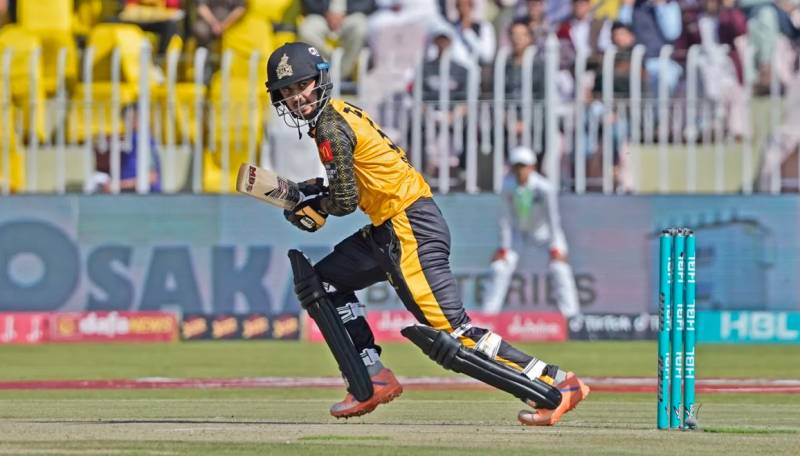 Peshawar Zalmi overwhelm Lahore Qalandars