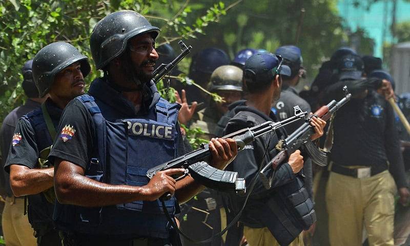 Dacoit killed in Karachi police encounter