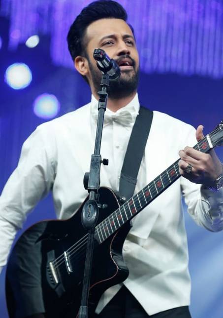 Atif Aslam rings his 40th birthday; fans shower heartfelt wishes