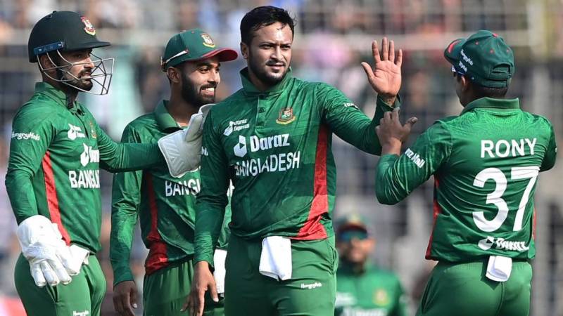 Bangladesh defeats England in second T20 