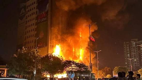 Fire at Karachi’s multi-storey building put out after 4 hours 