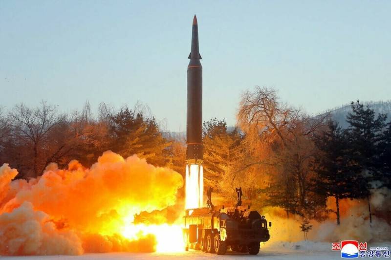 North Korea launches two cruise missiles