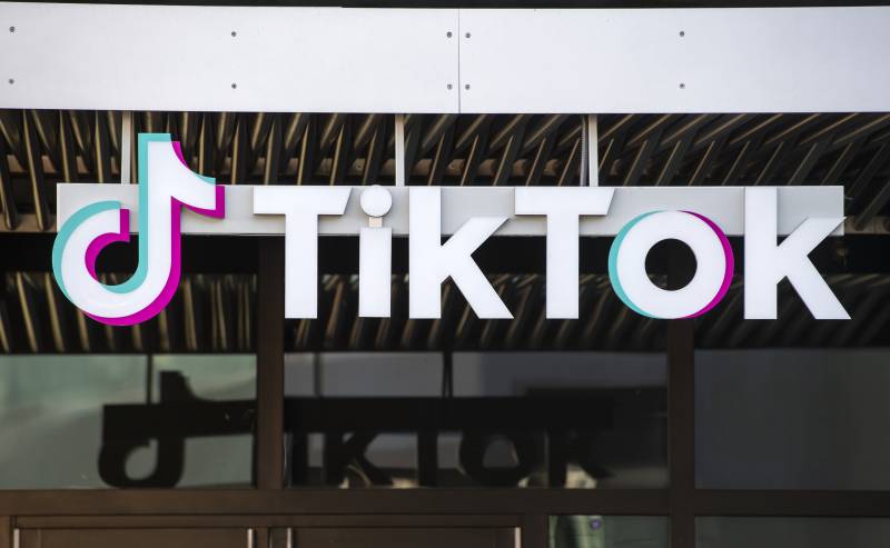 China says US 'suppressing' TikTok after ban ultimatum