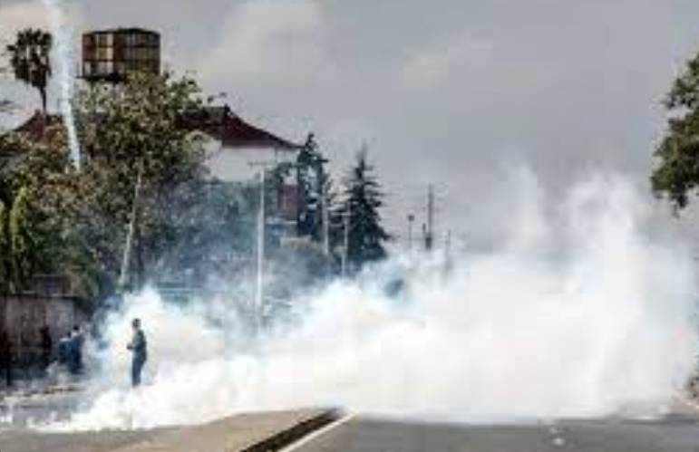 Student killed as Kenya opposition stages protests