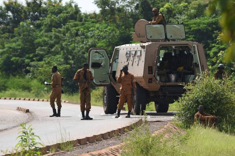 Suspected jihadists kill 11 in Burkina Faso