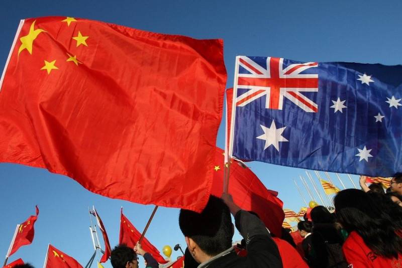 Australia, China hold 'professional' defence talks